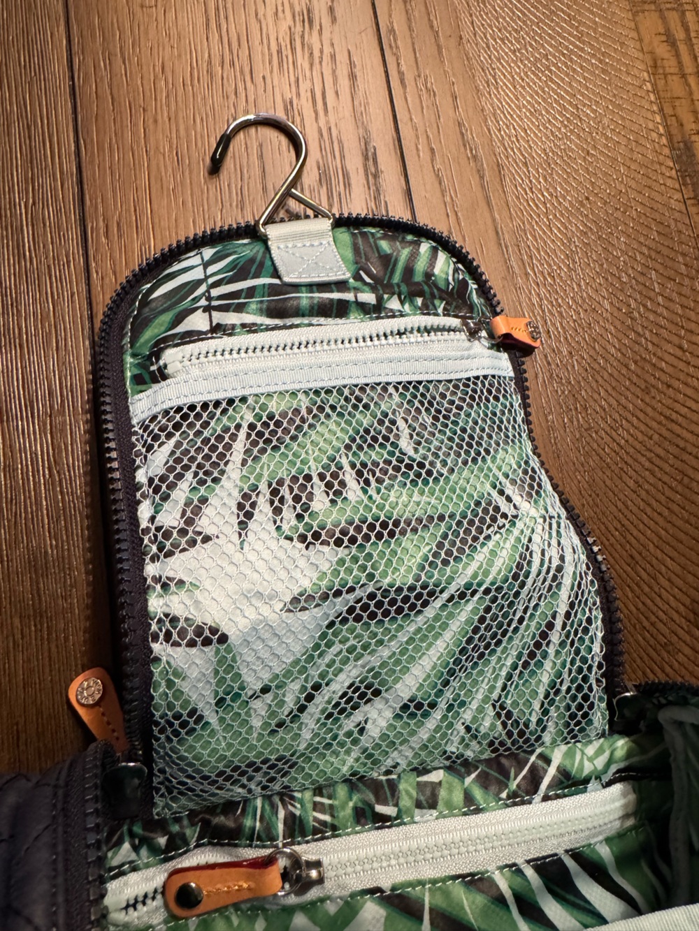MZ Wallace Dawn With Tropical Palm Hanging Travel Cosmetic Bag- FINAL PRICE! - Picture 5 of 9